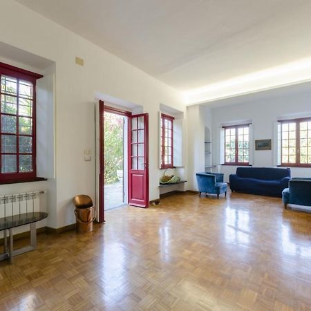 Joivy Apt With Amazing Sea View And Patio, Next To Port Of ラッパロ エクステリア 写真